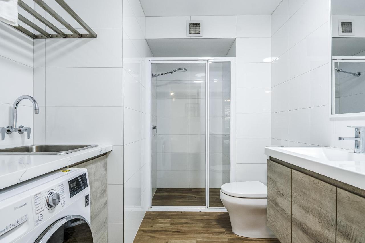 Beaches Apartments خليج بيرون المظهر الخارجي الصورة