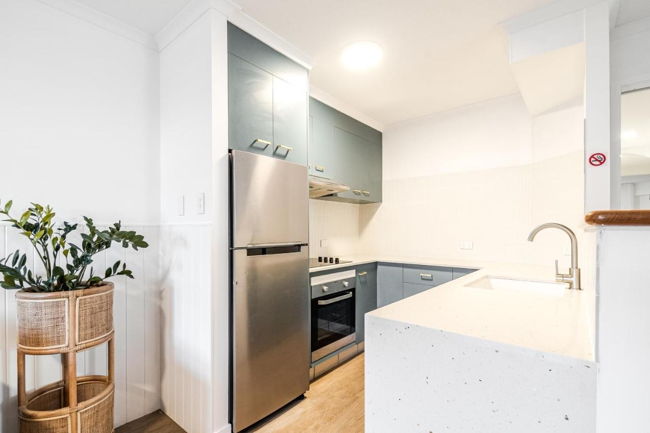 Beaches Apartments خليج بيرون المظهر الخارجي الصورة