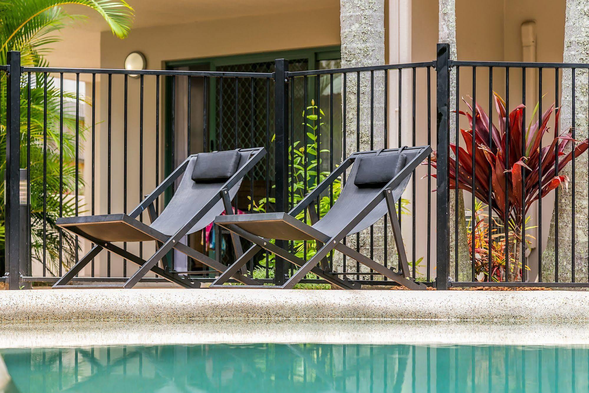 Beaches Apartments خليج بيرون المظهر الخارجي الصورة